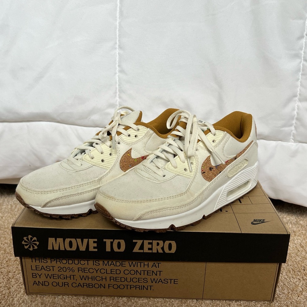 Nike Air Max 90 SE Cork Sail Sneaker- Women’s Size 8.5